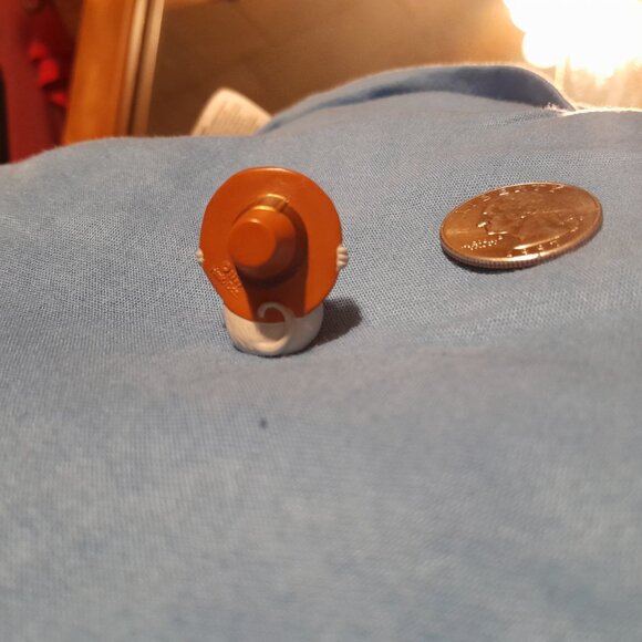 Hallmark 1990 Miniature Thanksgiving Figure - Picture 3 of 8